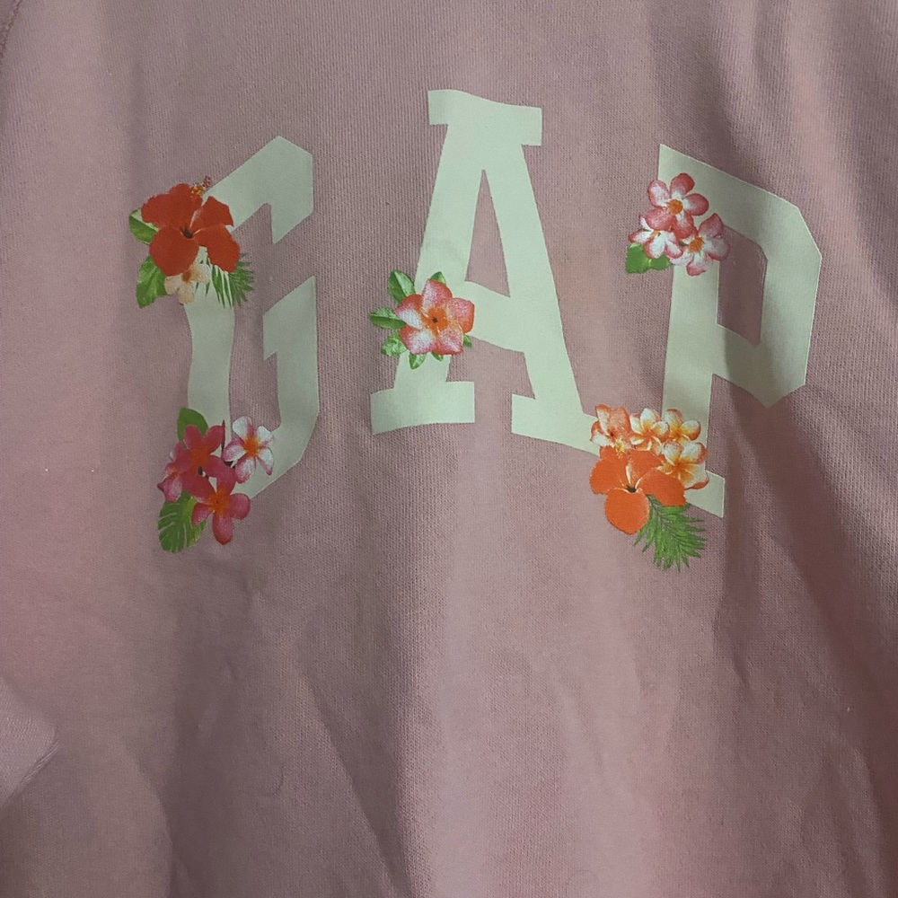 Gap sweatshirt
